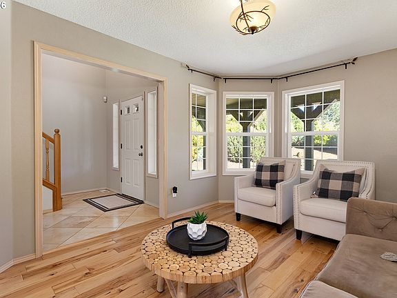 4th image of 34602 NE 49th Pl