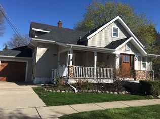 1502 N Green St, McHenry, IL 60050