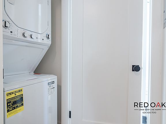 5th image of 328 N Kingsley Dr #1/2