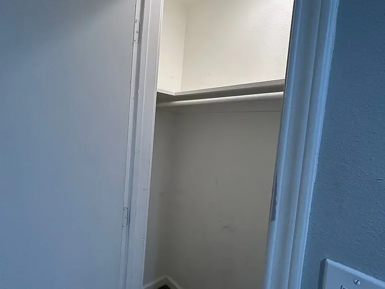 4912 Gaston Ave — Photo 21