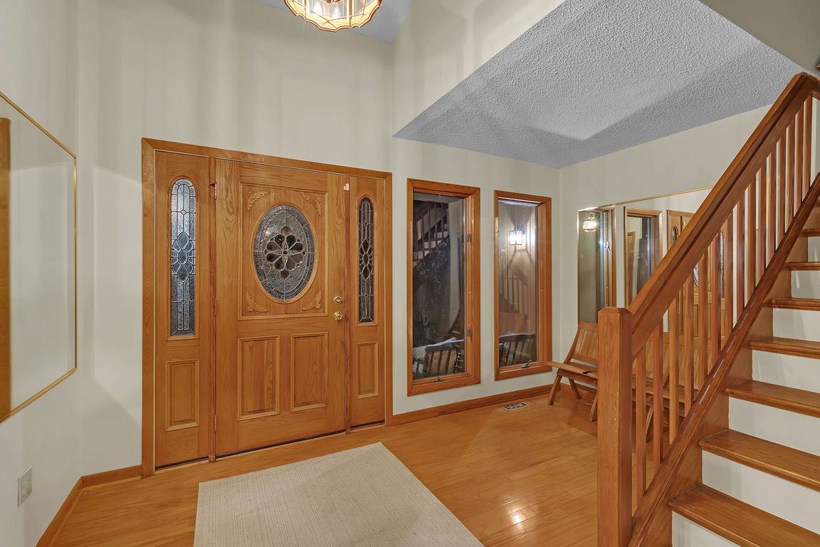 next background image