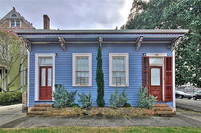 1st image of 201 Delaronde St