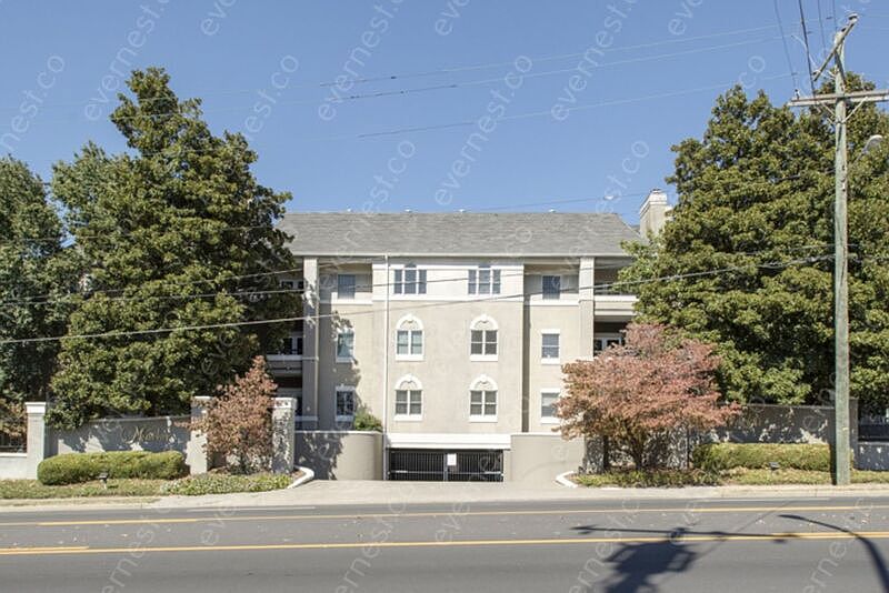 1st image of 3818 W End Ave APT 307