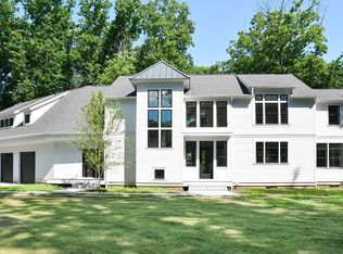 86 Kato Dr, Sudbury, MA 01776