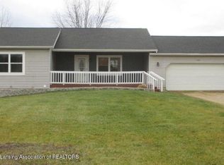 1280 S Smith Rd, Eaton Rapids, MI 48827