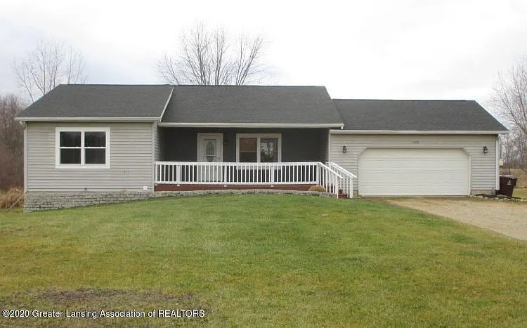 1280 S Smith Rd photo 1