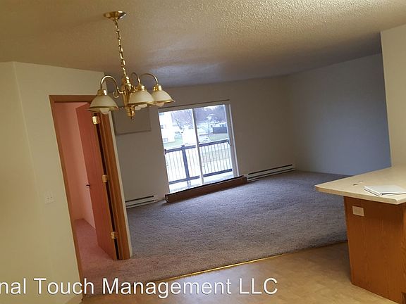 3rd image of 402 26th St N APT 305