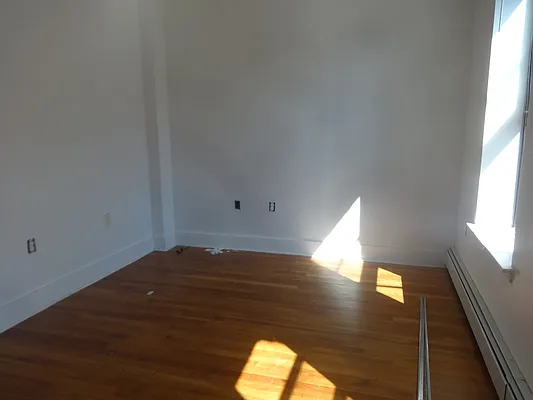 Rented by Blue Egg Realty Corp | media 11