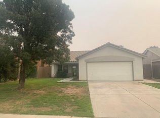 309 Berkshire Rd, Bakersfield, CA 93307