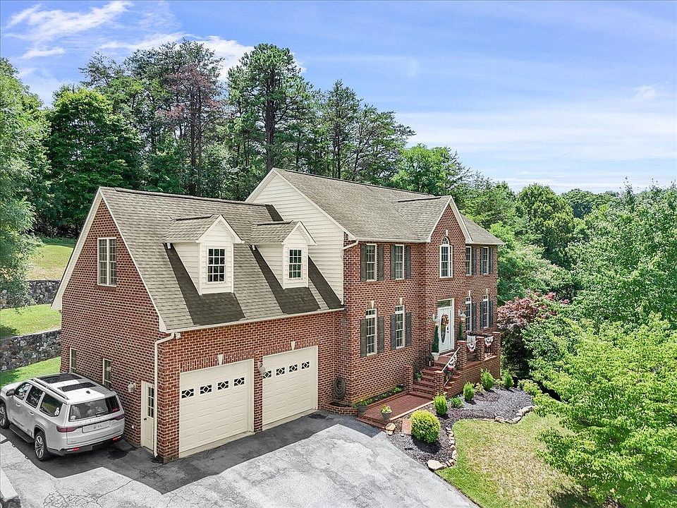 1st image of 5306 Dresden Cir