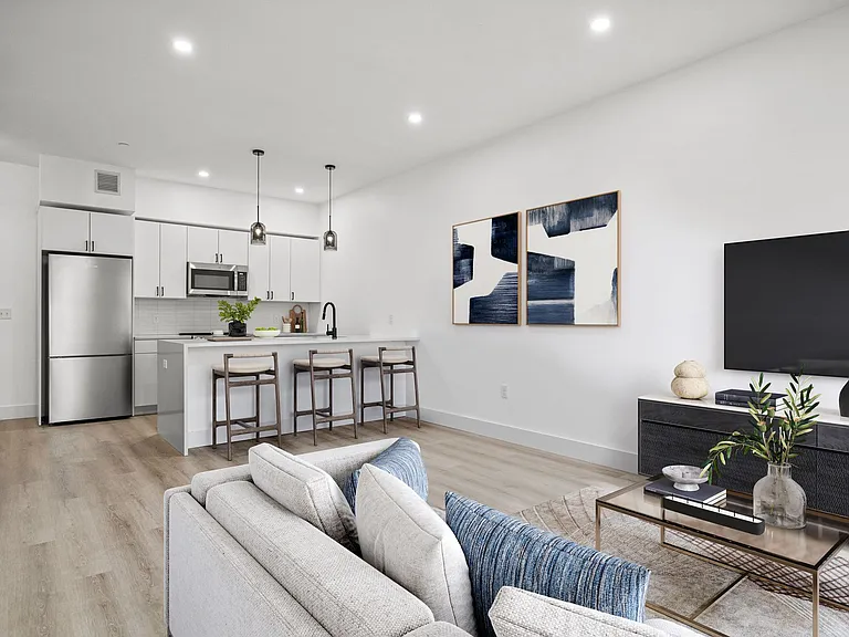 Verge Residences — Photo 10