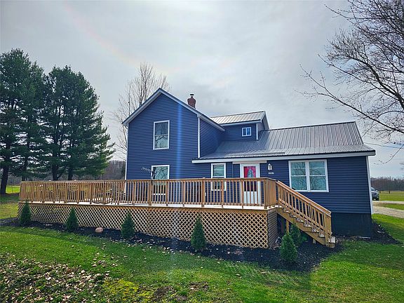 2nd image of 8965 Carberry Rd