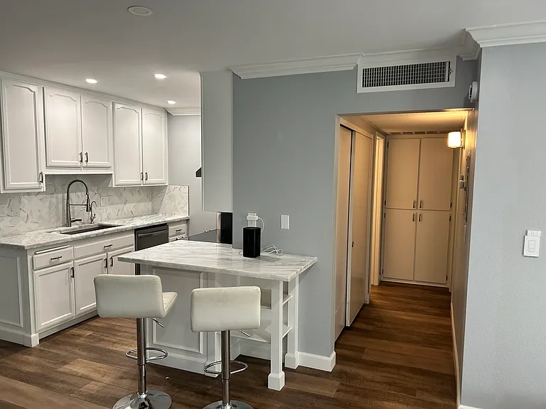 564 N Bellflower Blvd #105 — Photo 5