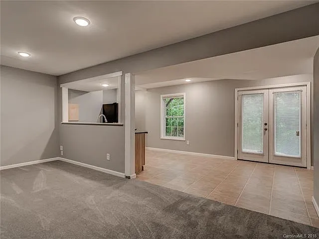 104 Unadilla Ave — Photo 17