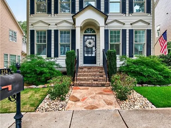 124 Middleton Dr, Peachtree City, GA 30269