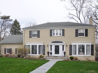 14 Hemlock Ct, Maplewood, NJ 07040