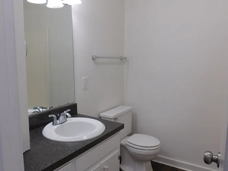 1555 College Way — Photo 10
