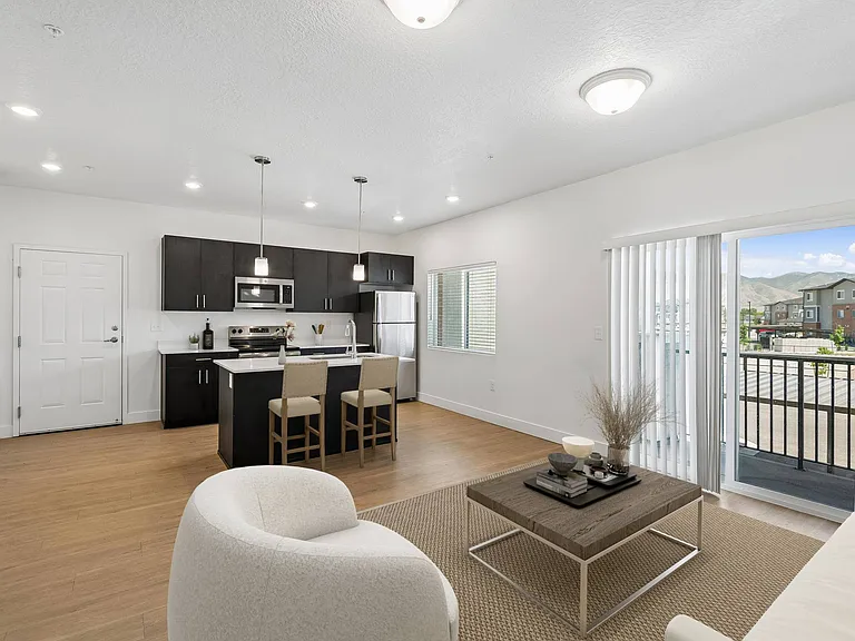 Lex Apartments — Photo 8