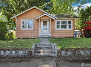 611 18th St, Washougal, WA 98671