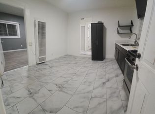 109 Oak St #2, Modesto, CA 95351