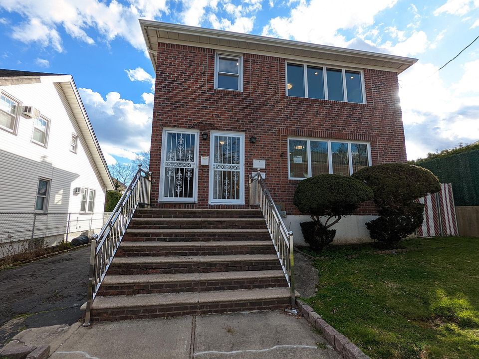 1st image of 16 Burgher Ave