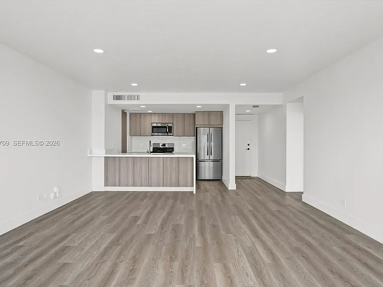 2451 Brickell Ave #14C — Photo 7