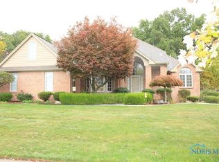 2957 Long View Dr, Maumee, OH