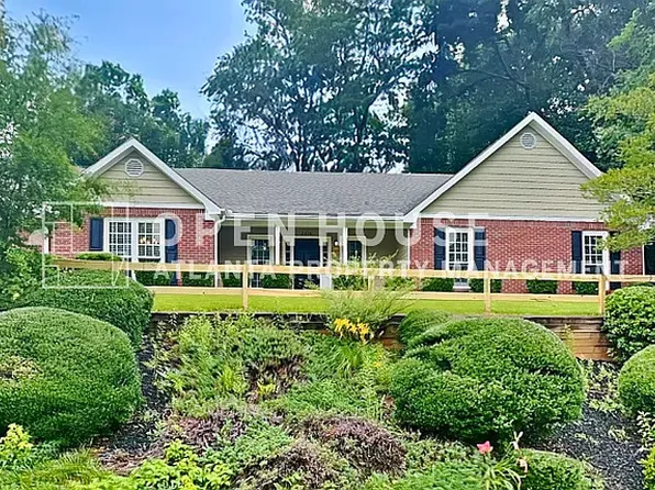 2630 Amber Creek Dr, Douglasville, GA 30135