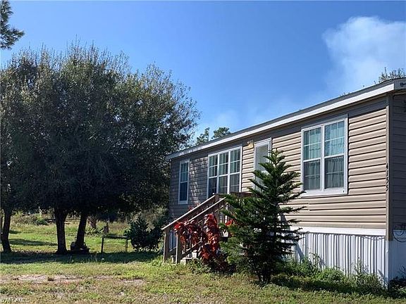 5th image of 4155 Pioneer 16th St