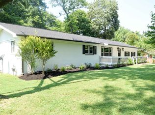 119 N Sunset Cir, Hopkinsville, KY 42240