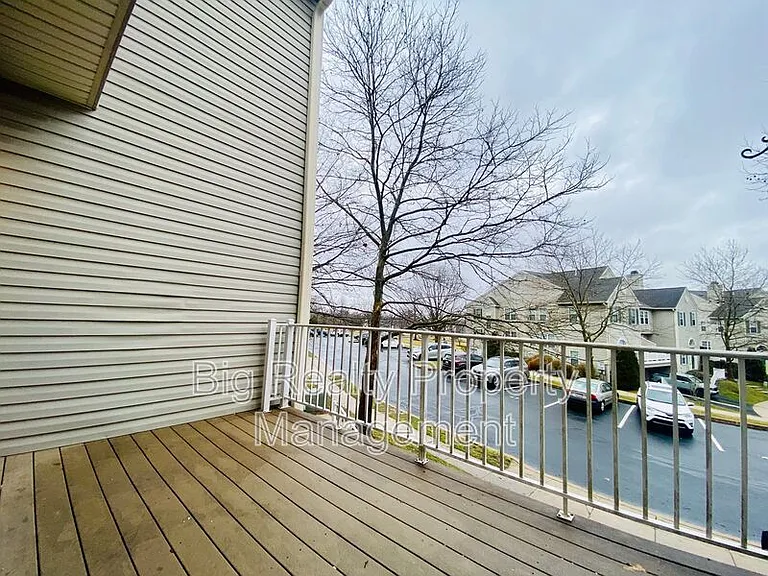 475 Stoneglen St — Photo 26