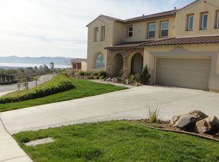 18258 Lakepointe Dr, Riverside, CA 92503