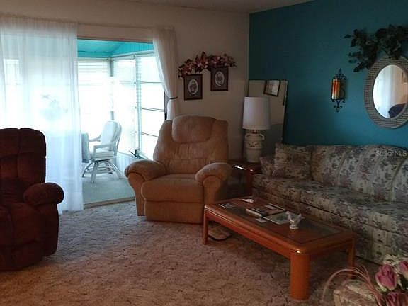 4th image of 524B Midway Dr