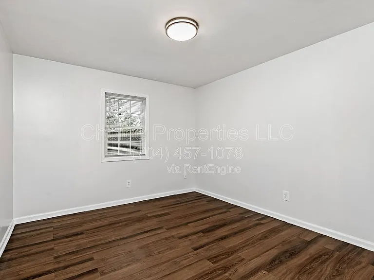 2611 Holton Ave #4 — Photo 11