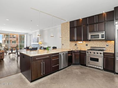 88 Southfield Ave APT 202, Stamford, CT, 06902