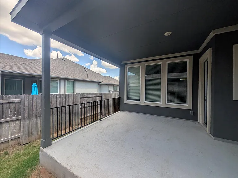 1117 Kerrwood Way — Photo 20