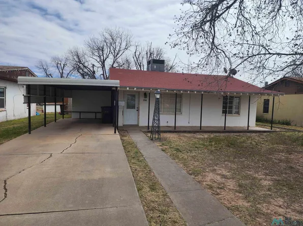 514 Welshire St, Carlsbad, NM 88220