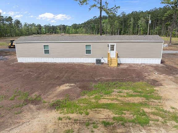 3rd image of 323 Myers Mayo Rd