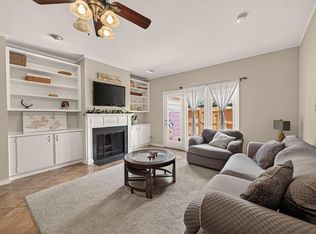 14715 Barryknoll Ln APT 121, Houston, TX 77079