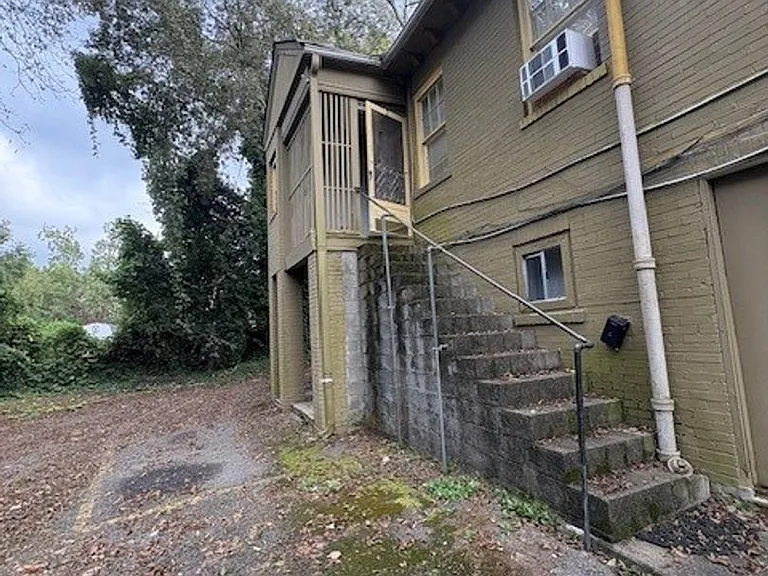 3373 Vineville Ave #7 — Photo 7