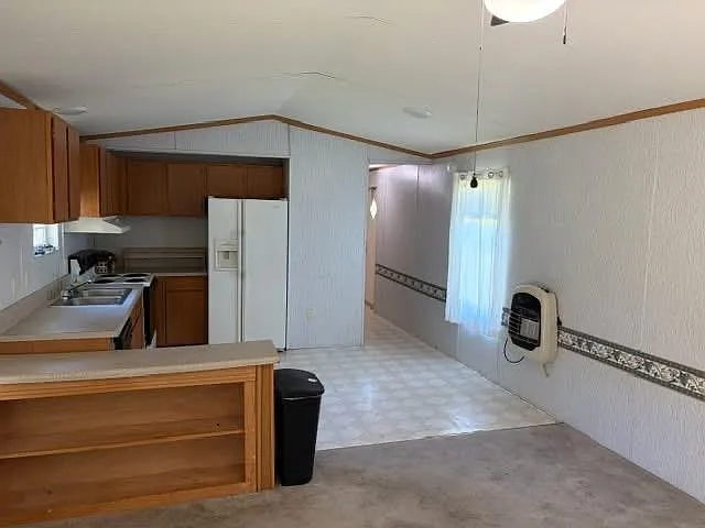 120 Calvin Ln - 120 Calvin — Photo 2
