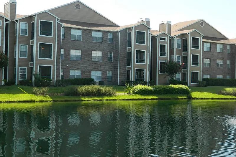 Great 1 bedroom located in the beautiful community — Photo 2