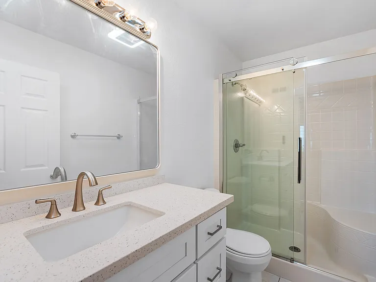 2039 Village Wood Rd — Photo 28