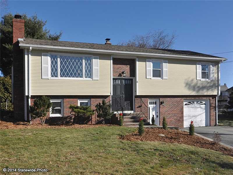 1st image of 8 Lori Dr