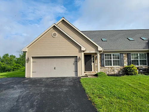27 Beech Ct Photo 1