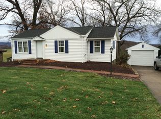 1112 Donohoe Rd, Latrobe, PA 15650