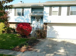 459 Hillview St, Pickerington, OH 43147