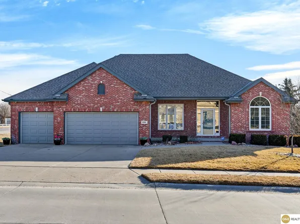 9901 S 176th St, Omaha, NE 68136