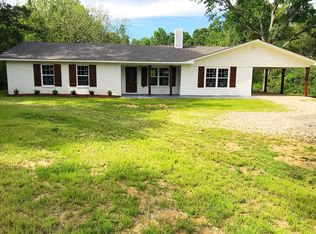 2011 McComb Hville Rd, McComb, MS 39648