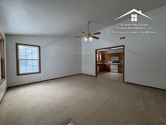 5th image of 26292631 Gates Blvd #2629